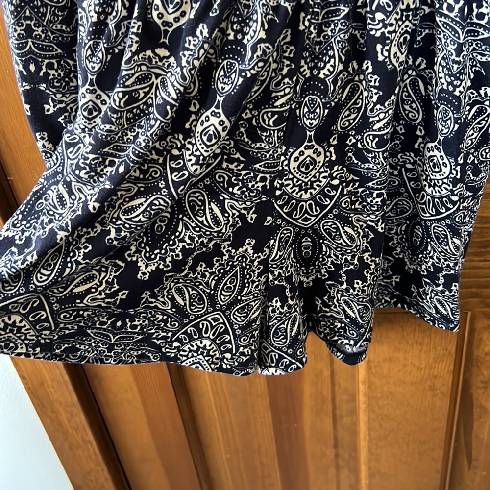Romper - Picture 2 of 3